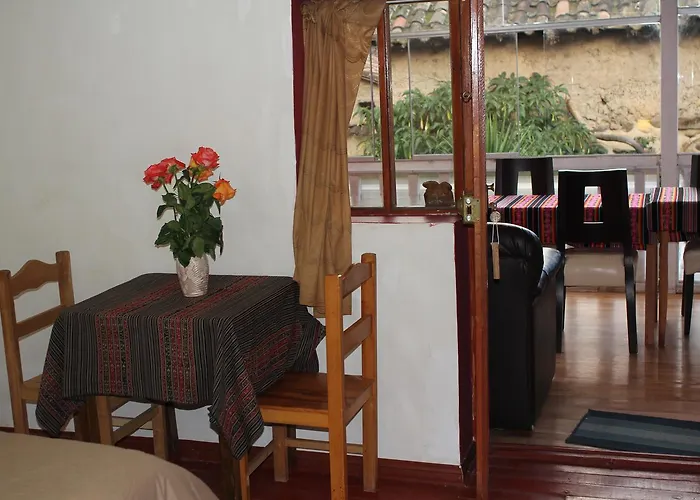 Killari Hostel Ollantaytambo